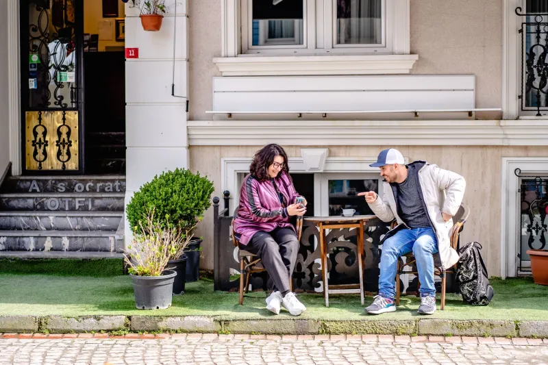 Tuned In: Developing the Emotional Awareness That Makes Every Istanbul Companion Experience Exceptional